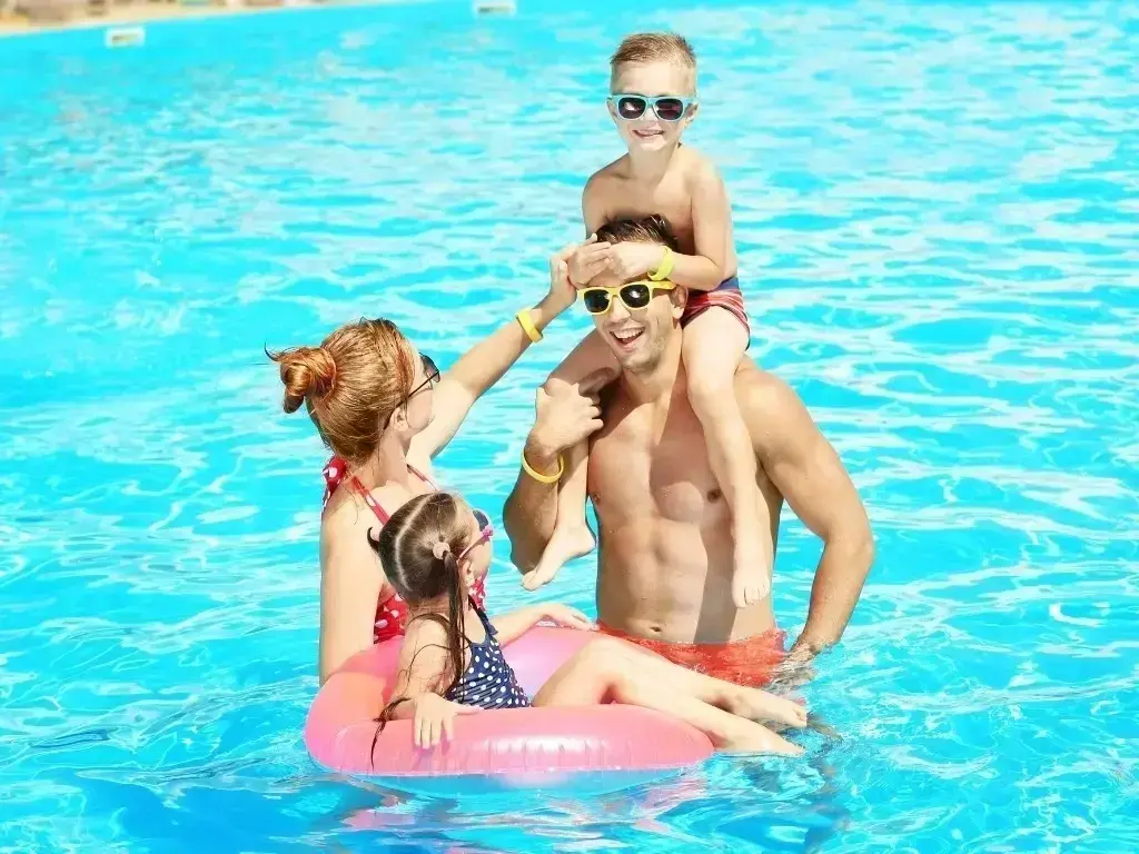 Trusted Swimming Pools and Spas Contractor in Mahogany